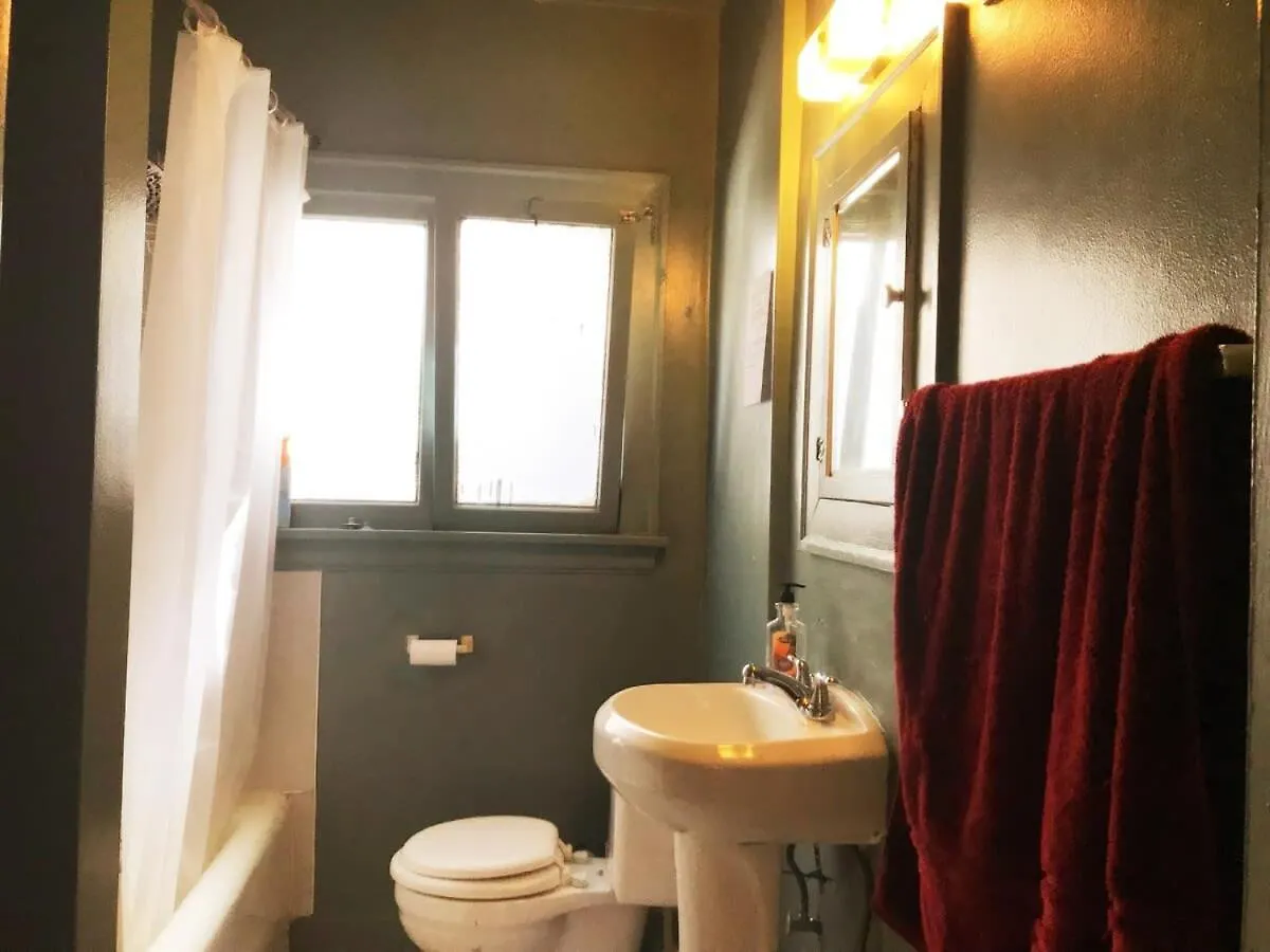 Holiday home Seattle Urban Village-Private Room-Cascade